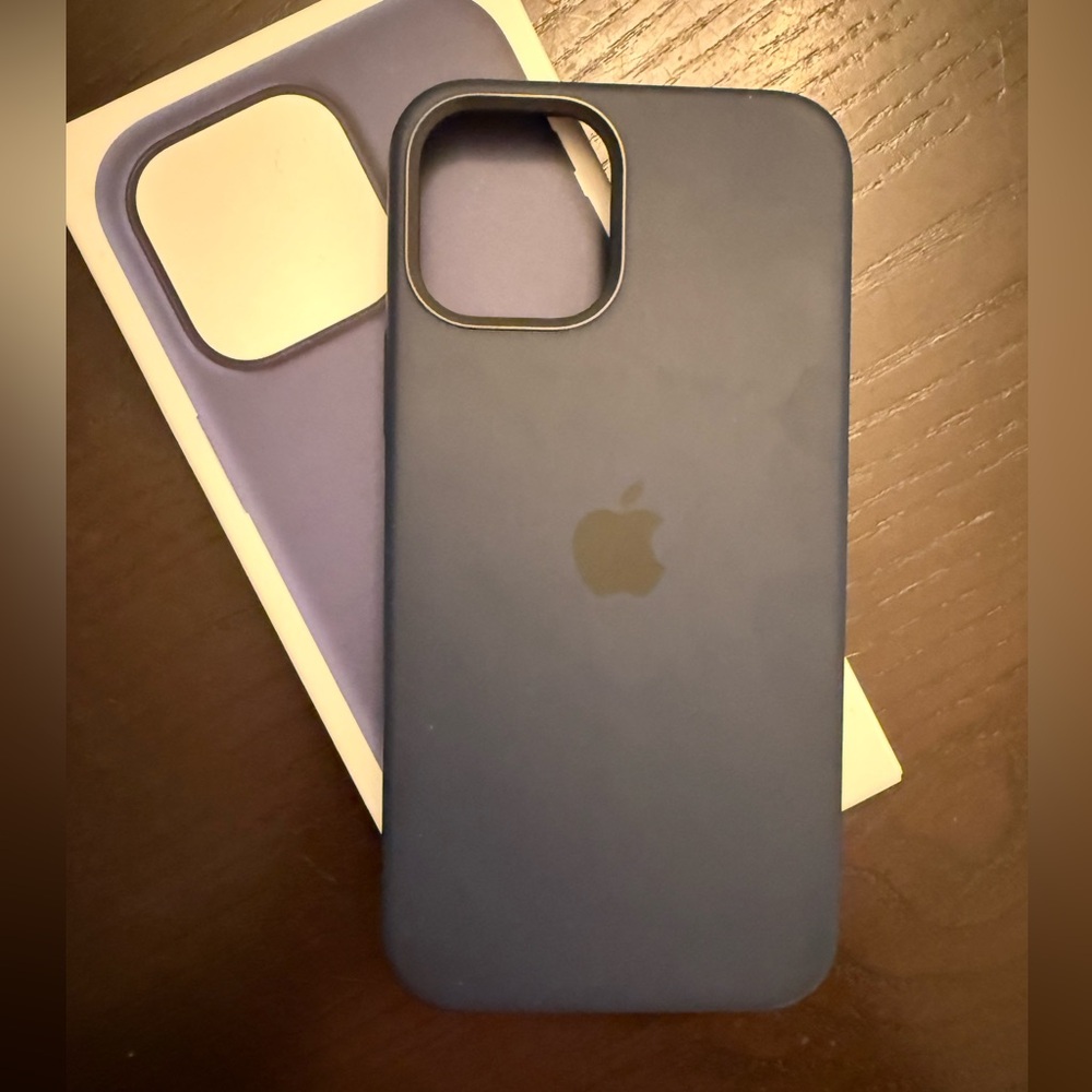 Apple iPhone 12 Pro Silicone Case Midnight Blue